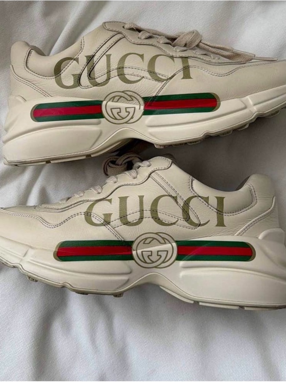Gucci Cream Leather Chunky Sneakers with Red & Green Stripe - Picture 2 of 10
